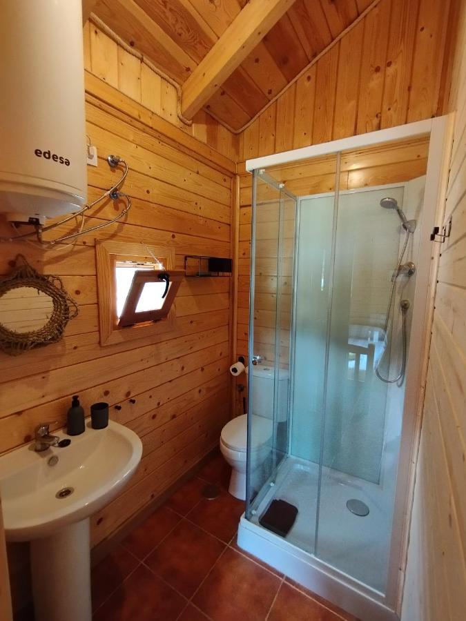Camping La Zarapica - Palacios Del Sil Екстериор снимка