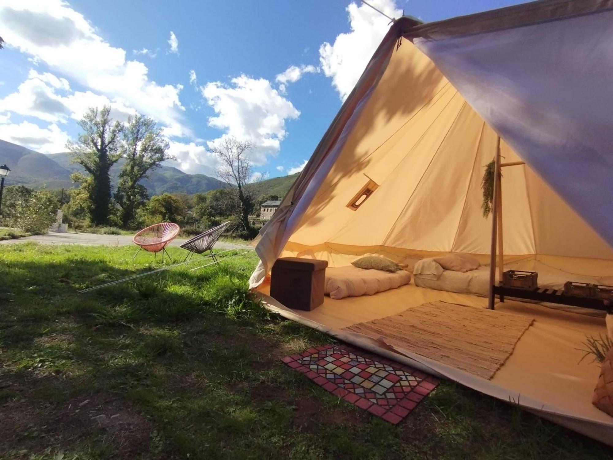 Camping La Zarapica - Palacios Del Sil Екстериор снимка